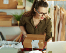 Entrepreneur packaging online orders – performance marketing for e-commerce businesses by NOVA Advertising.